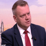 Minister ‘pushing’ for deal over UK use of EU passport e-gates