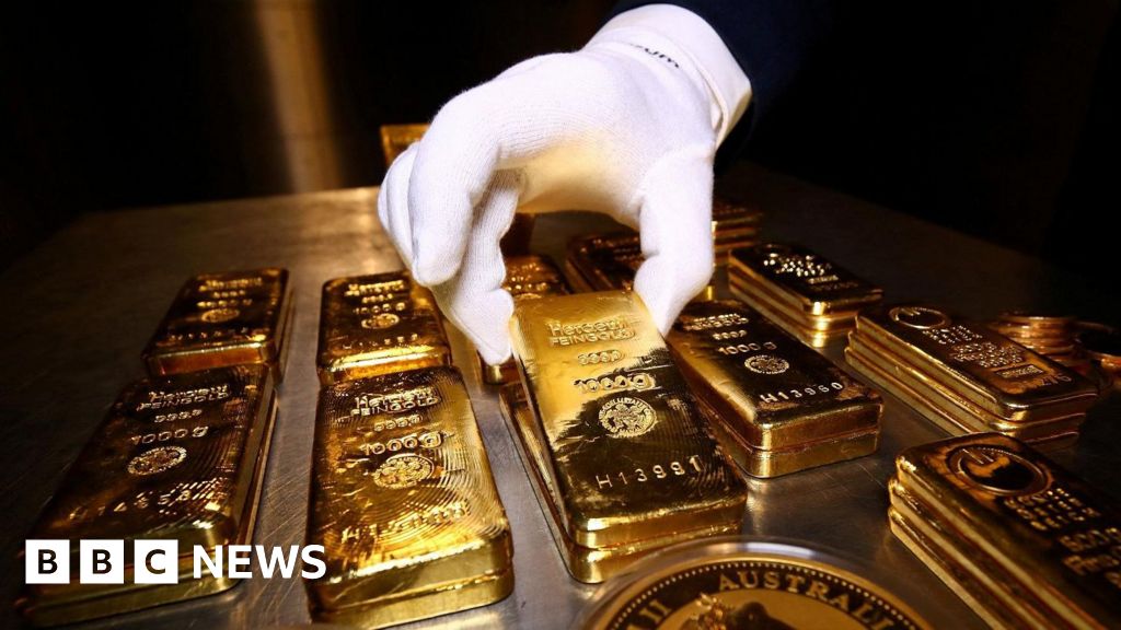Gold price hits record high as investors seek safety