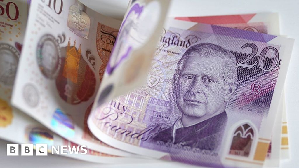 Week-long event in Hull offers advice on money problems